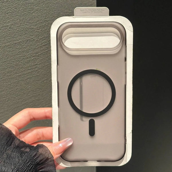Coque magnétique transparente mate