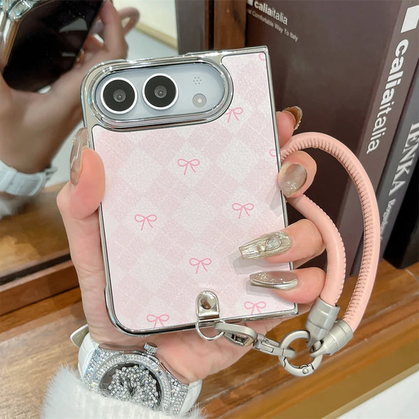 Beaded chain accessory connected to case