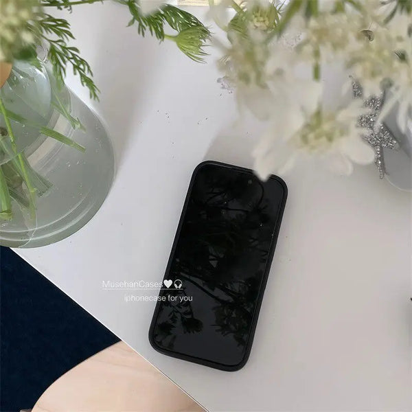 Monochrome Polka Dot Case