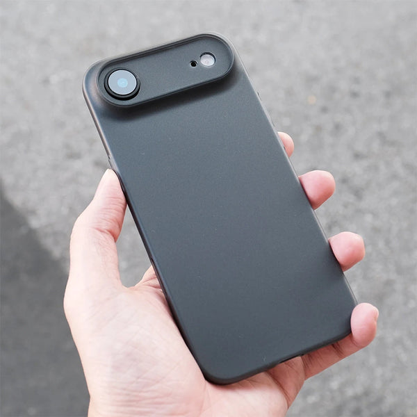 Coque ultra-fine rigide à finition mate
